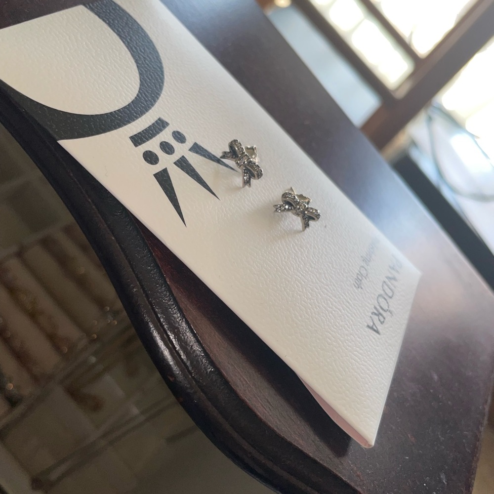 Pandora bow earrings
